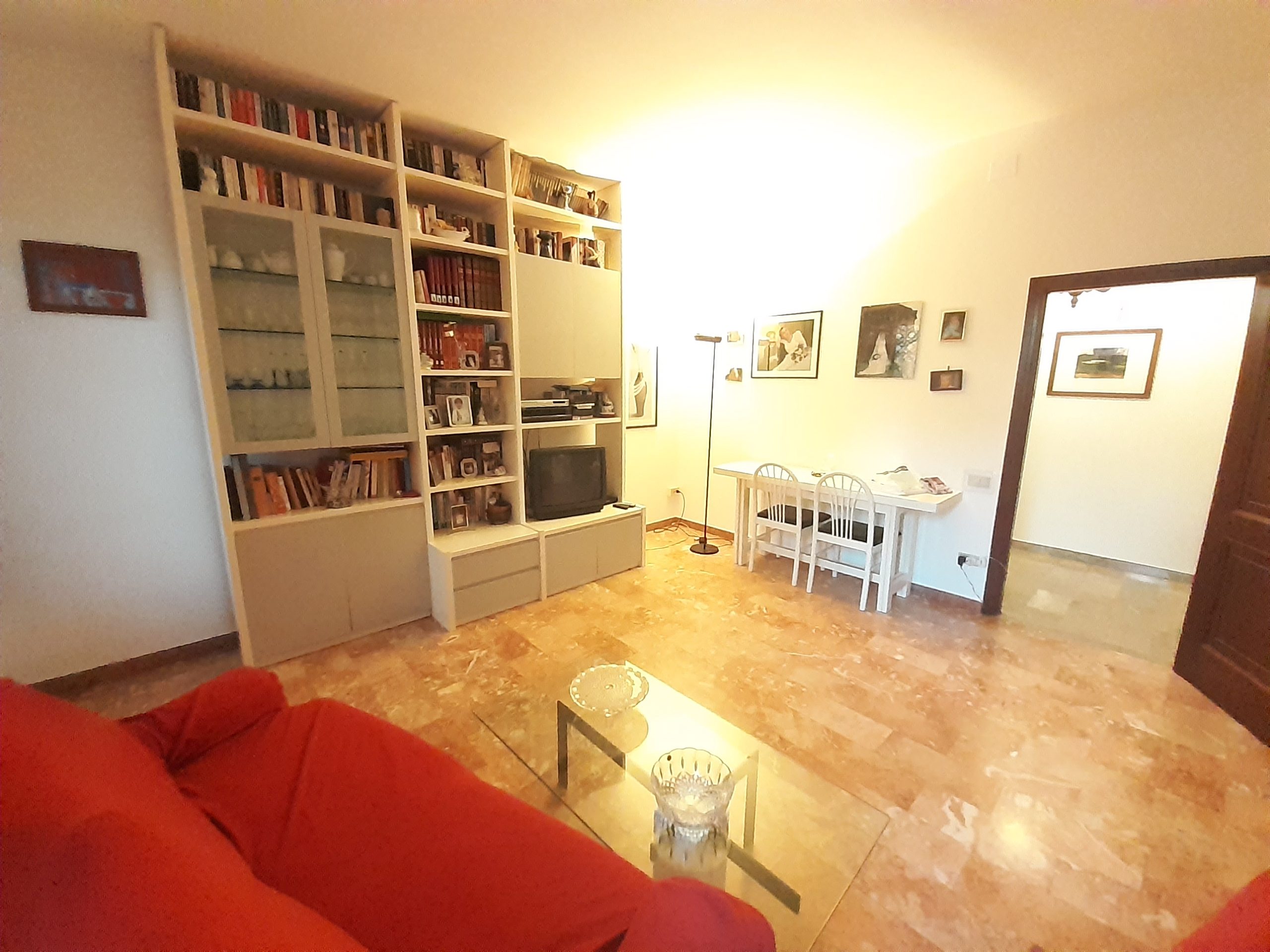 APPARTAMENTO INGRESSO INDIPENDENTE
