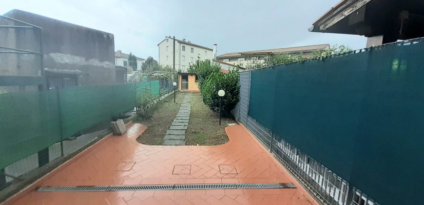 APPARTAMENTO INGRESSO INDIPENDENTE